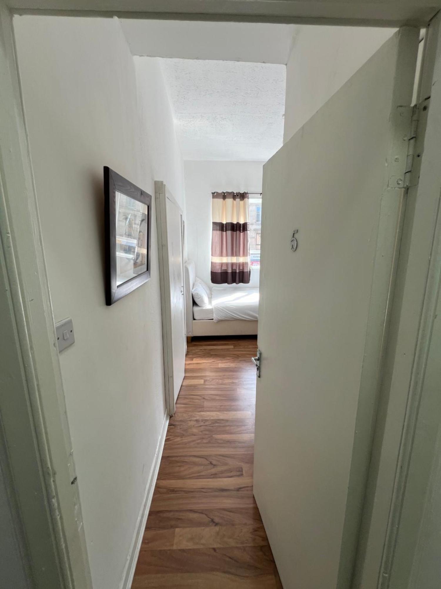 Great Western Road Studio With En Suite Glasgow Luaran gambar