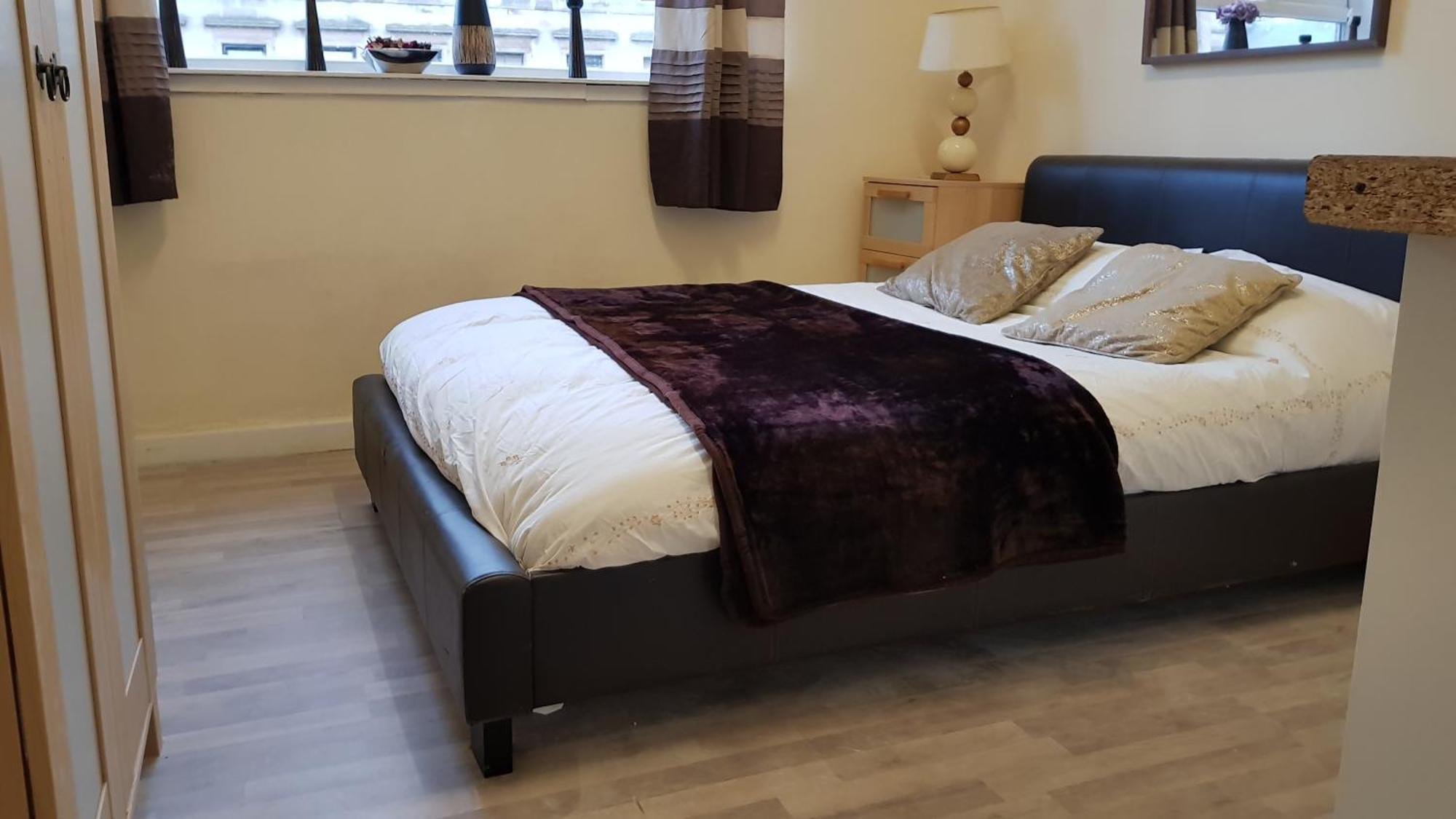 Great Western Road Studio With En Suite Glasgow Luaran gambar